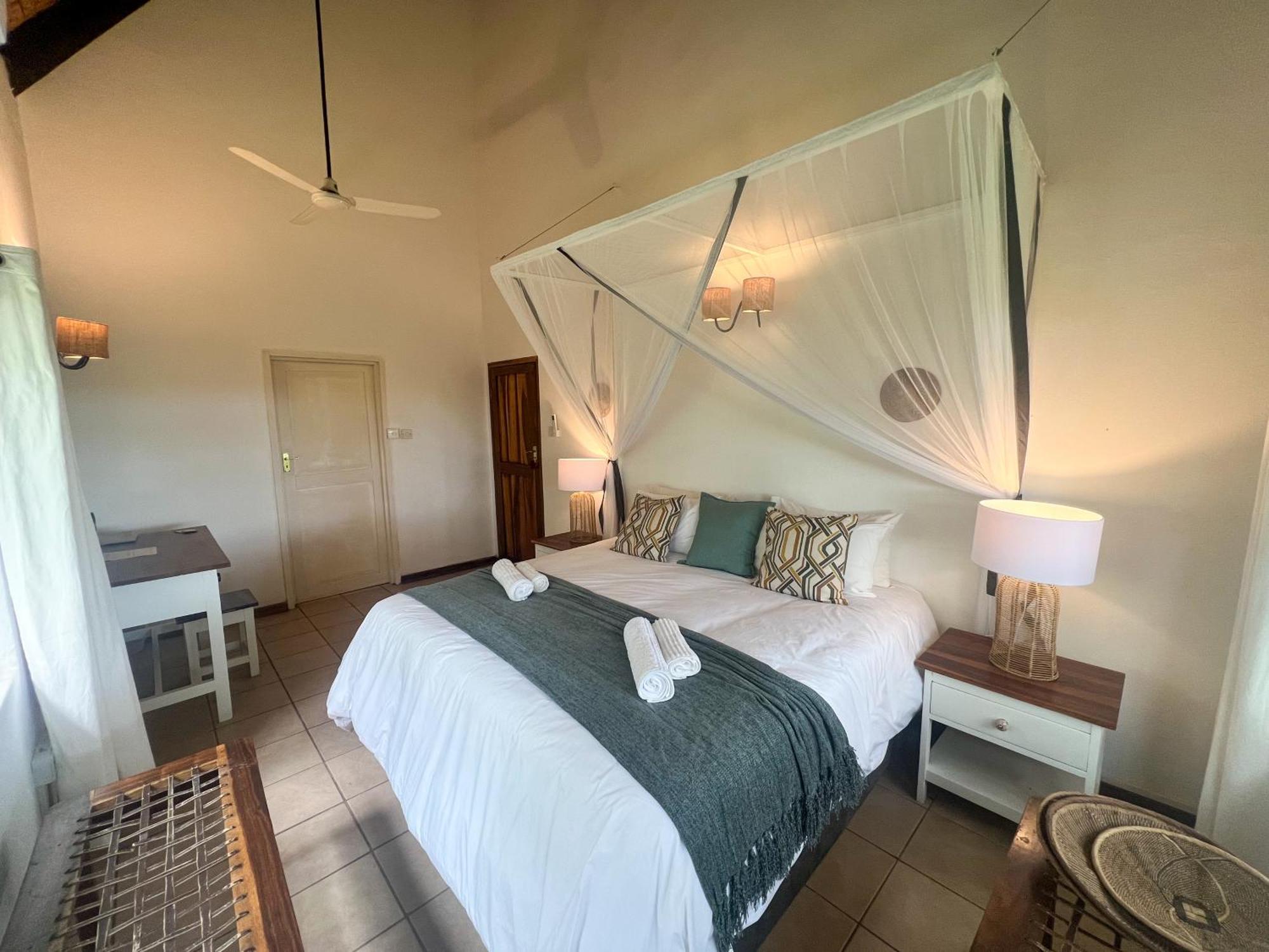 Drift Inn Victoria Falls Extérieur photo